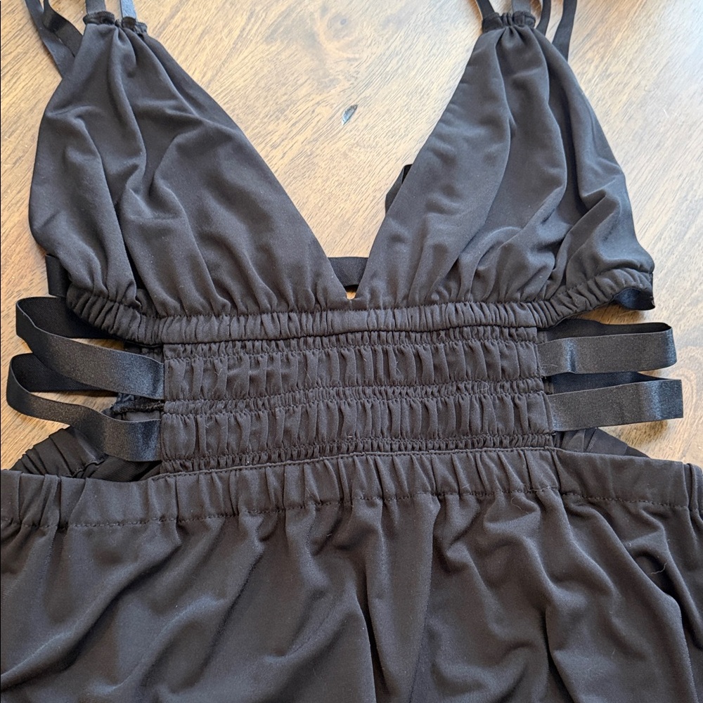 Express Strappy Tank - Picture 4 of 6